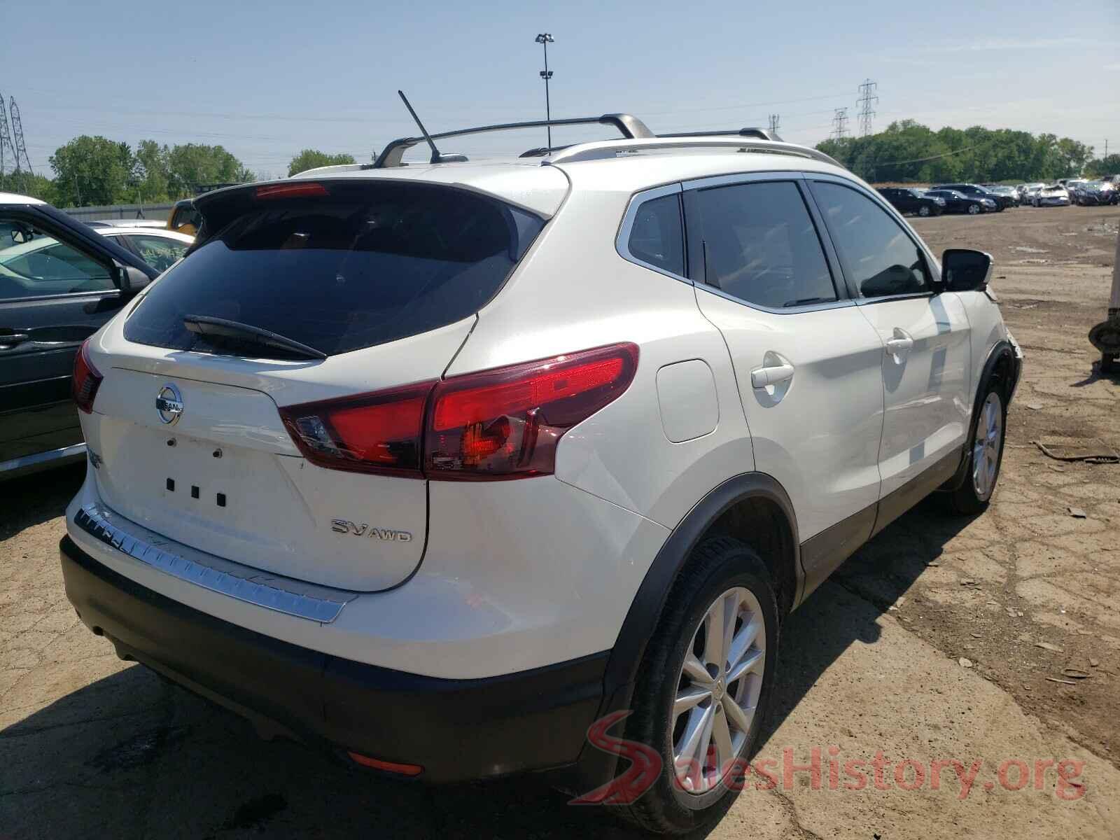 JN1BJ1CR7JW250102 2018 NISSAN ROGUE