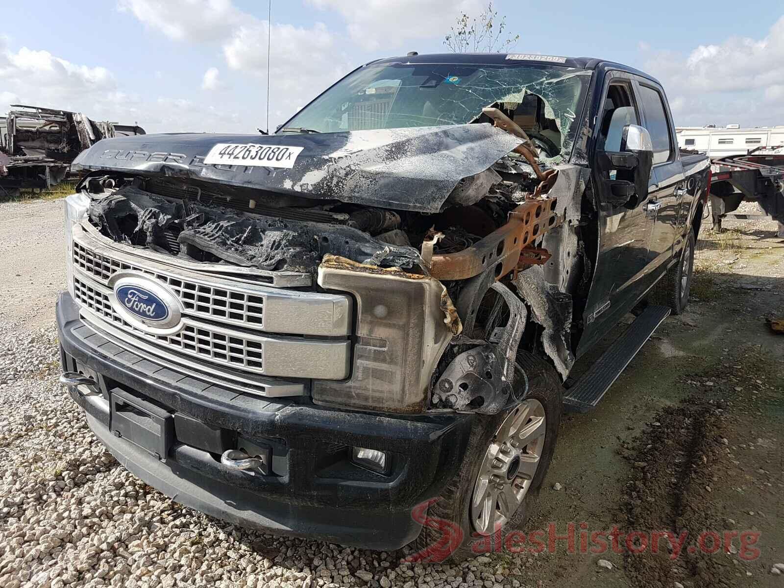 1FT7W2BT8JEB08354 2018 FORD F250