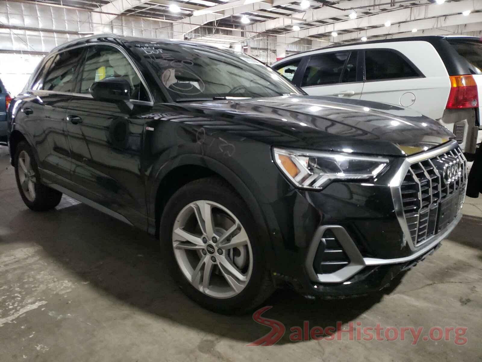 WA1EECF35M1043429 2021 AUDI Q3