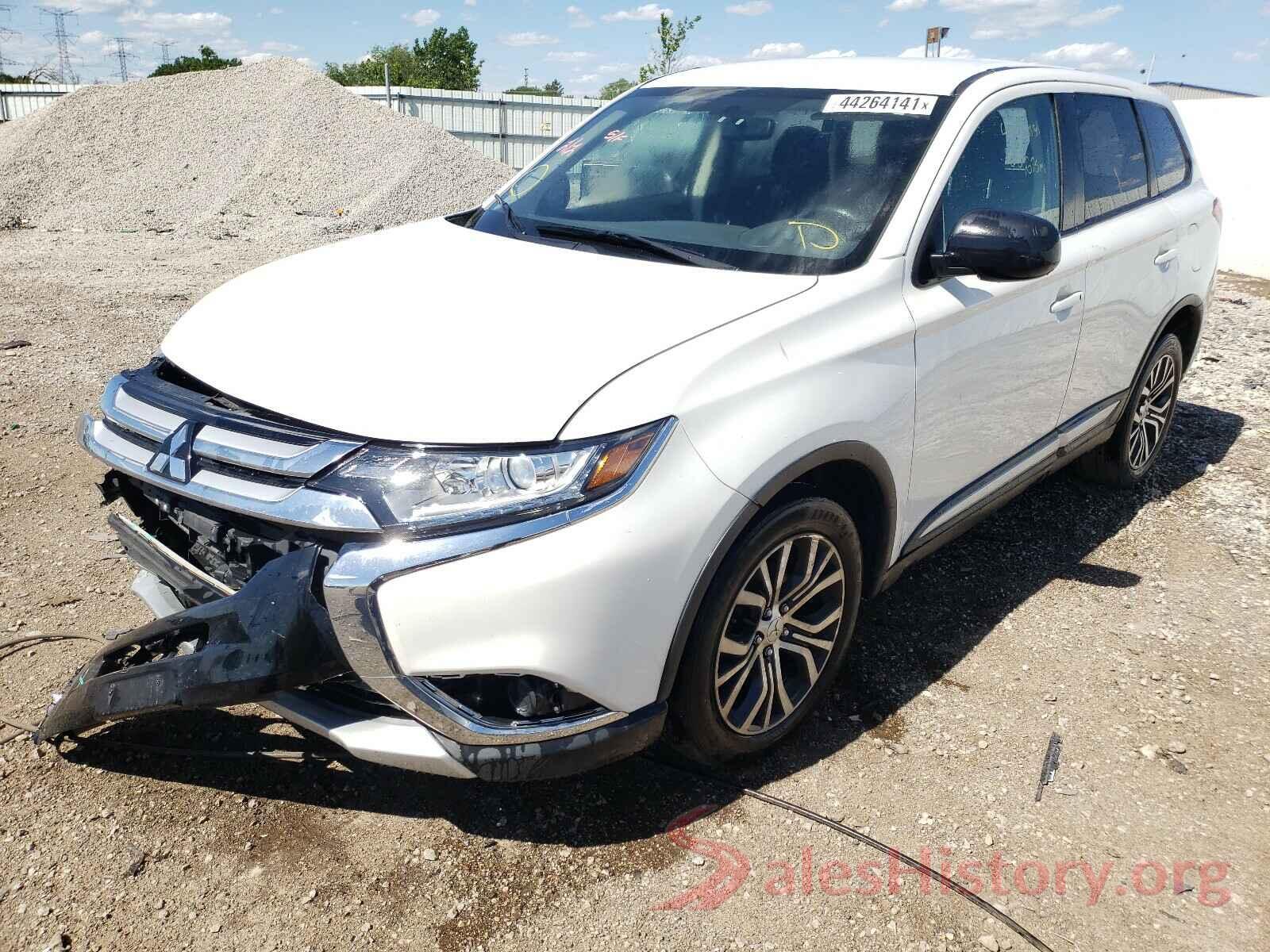 JA4AD2A38HZ025355 2017 MITSUBISHI OUTLANDER