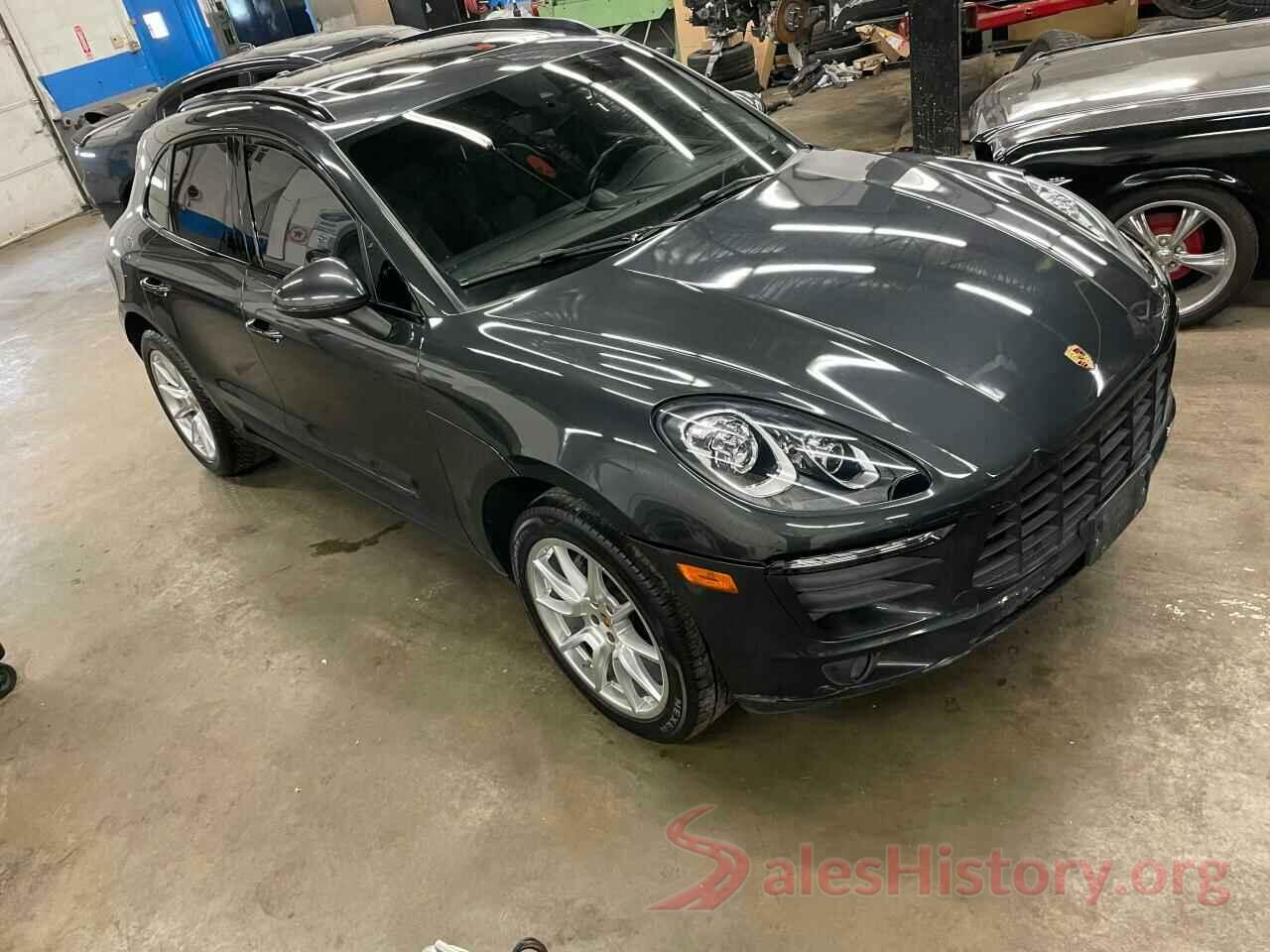 WP1AA2A56HLB03133 2017 PORSCHE MACAN