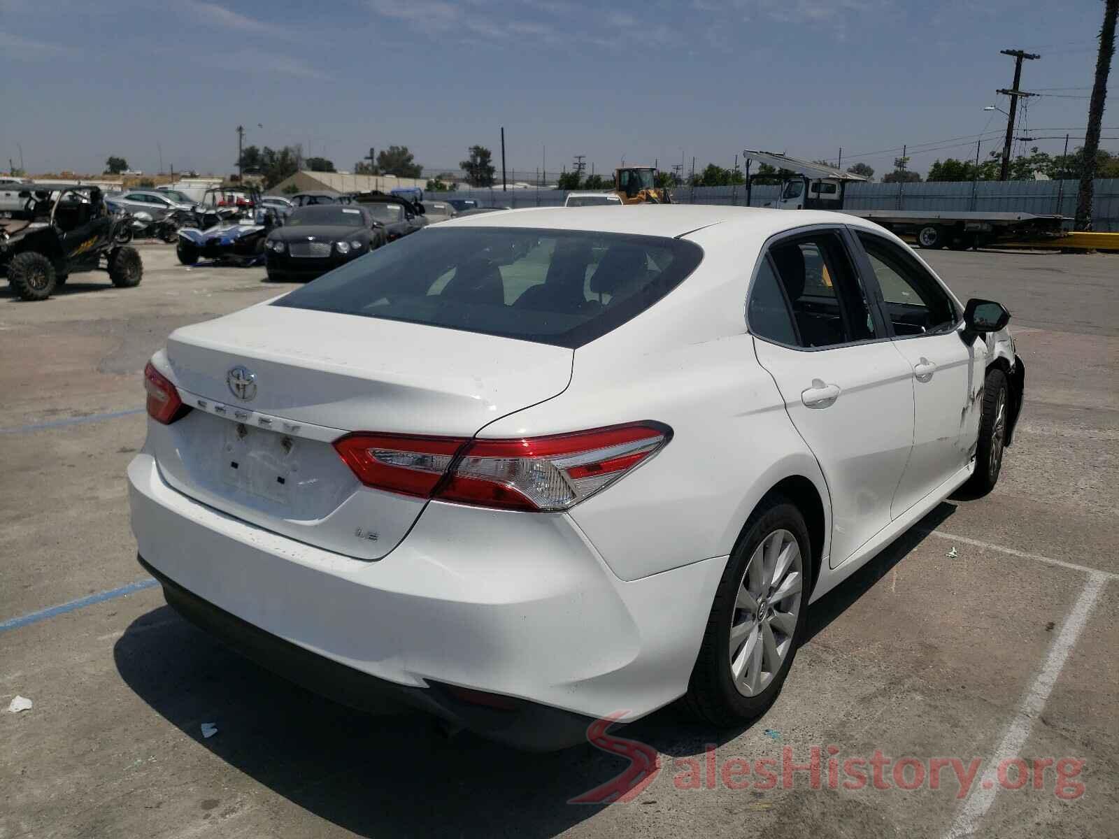 4T1B11HKXJU124333 2018 TOYOTA CAMRY