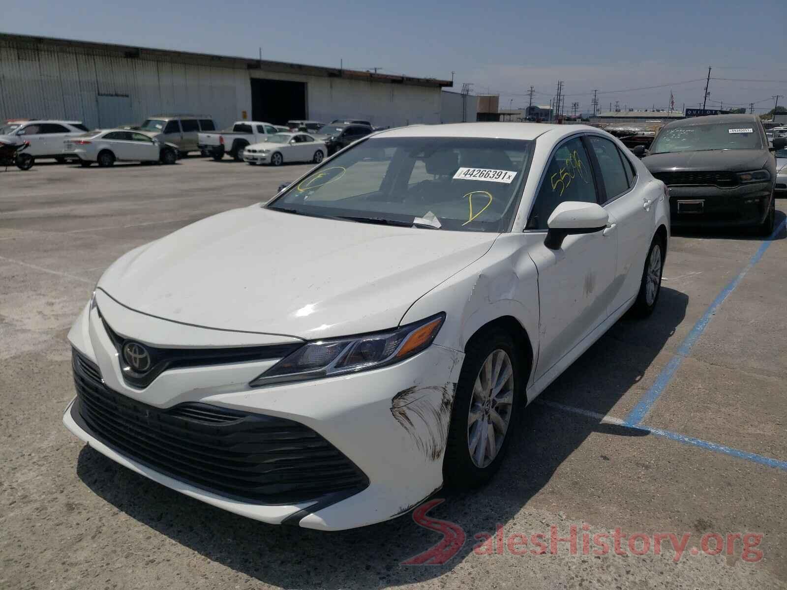 4T1B11HKXJU124333 2018 TOYOTA CAMRY