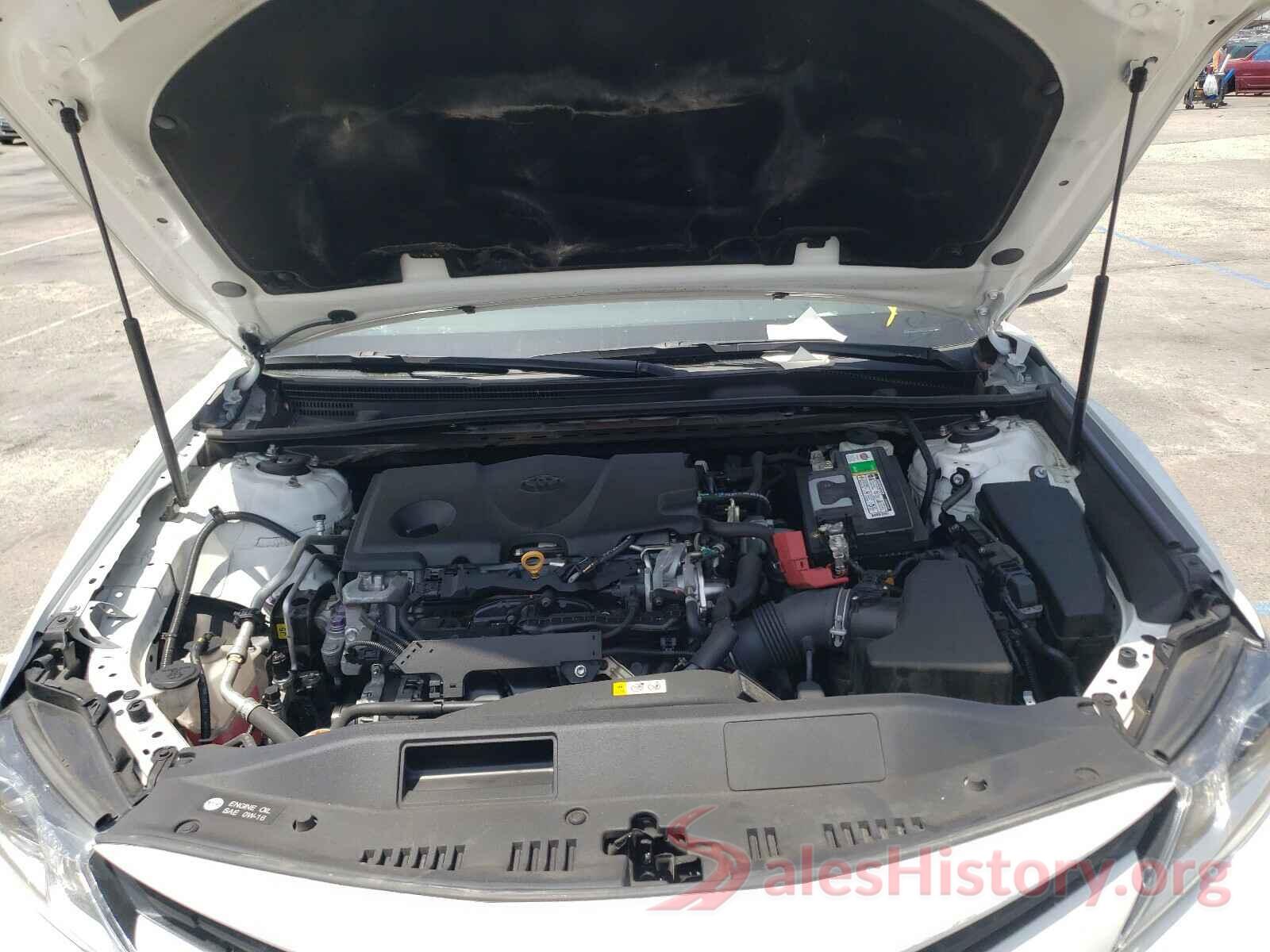 4T1B11HKXJU124333 2018 TOYOTA CAMRY