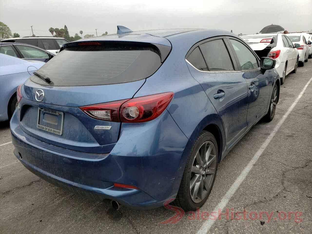 3MZBN1M37JM218064 2018 MAZDA 3