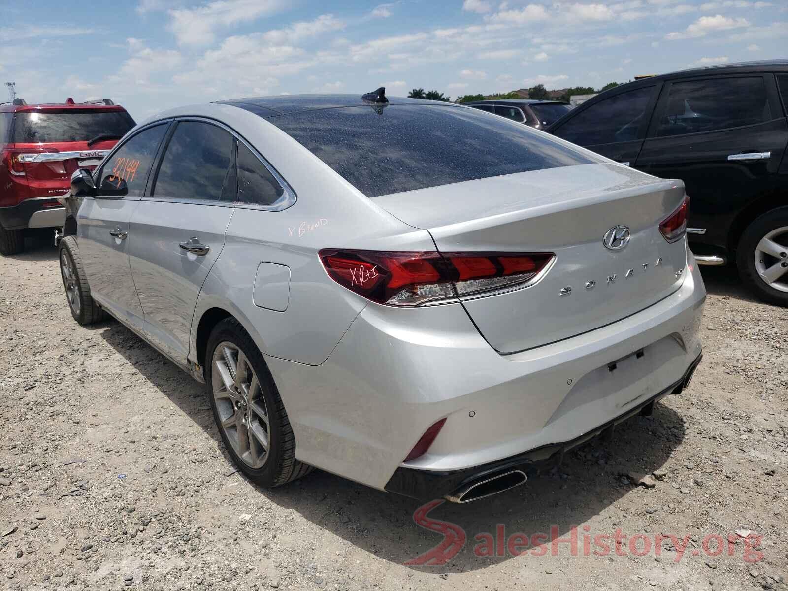 5NPE34AB8JH725273 2018 HYUNDAI SONATA