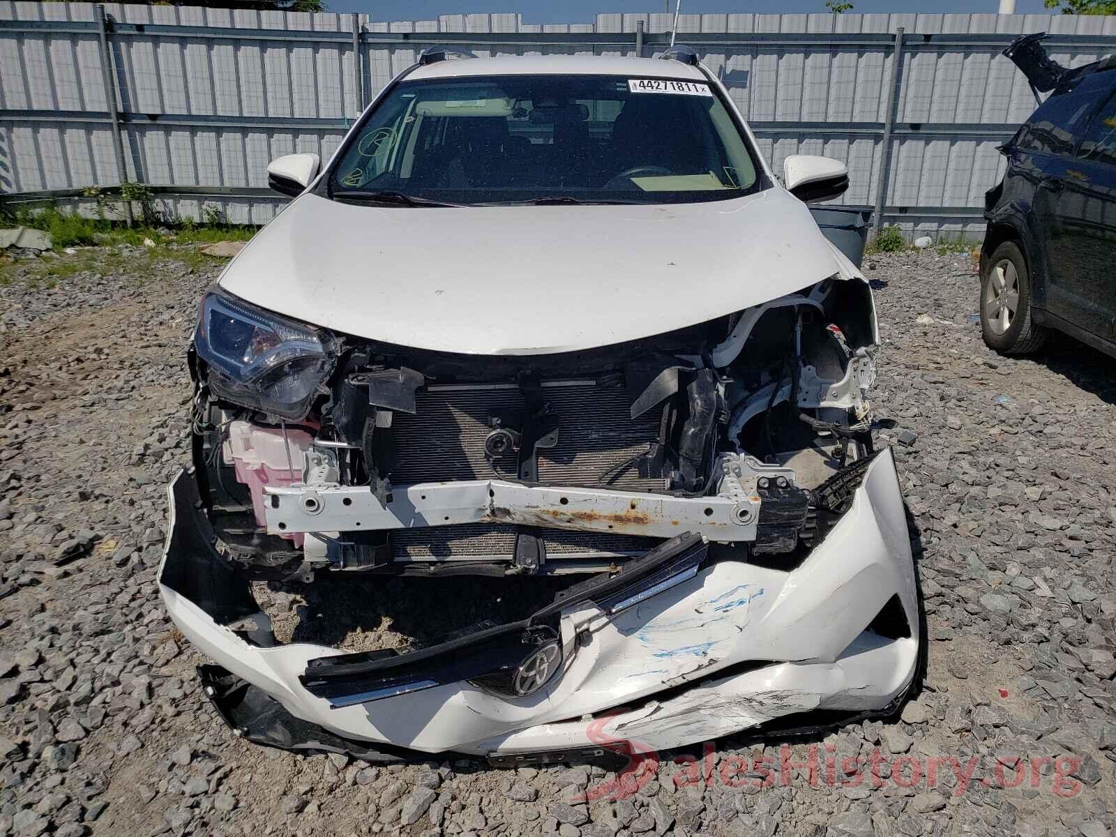 2T3BFREV9HW563118 2017 TOYOTA RAV4