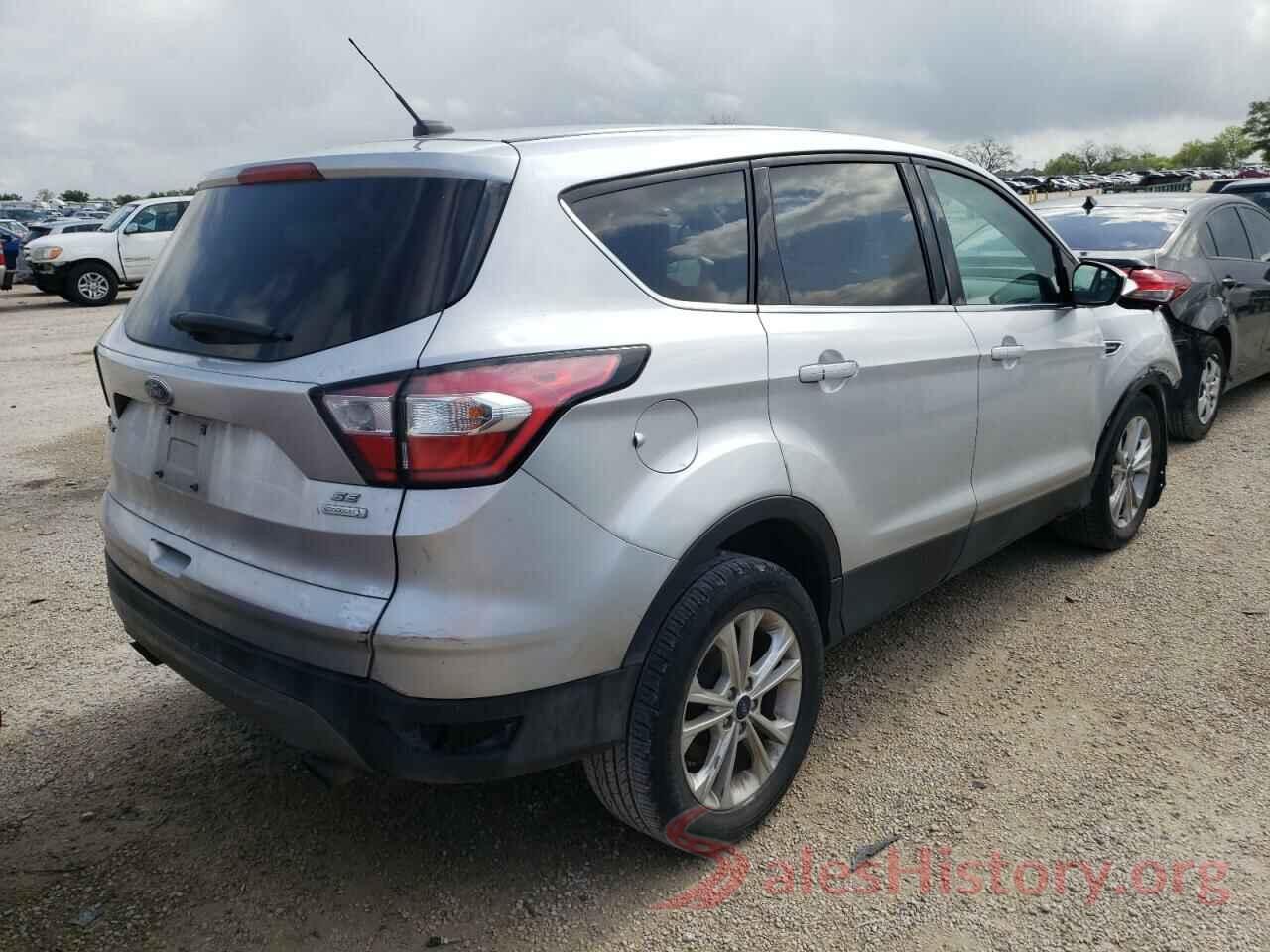 1FMCU0GD0HUE38964 2017 FORD ESCAPE