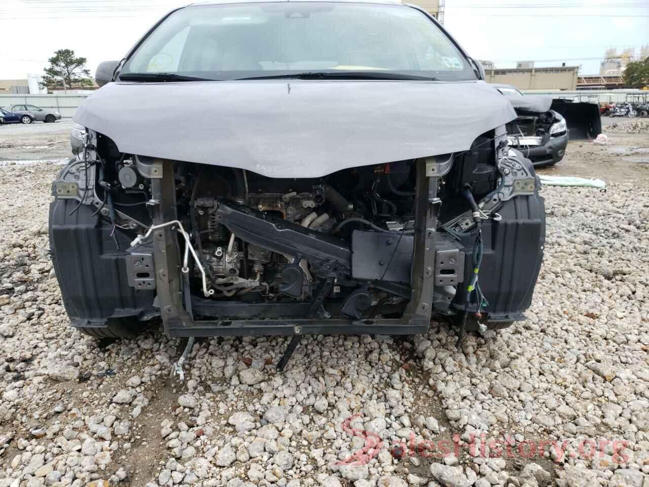 5TDKZ3DC6KS010584 2019 TOYOTA SIENNA