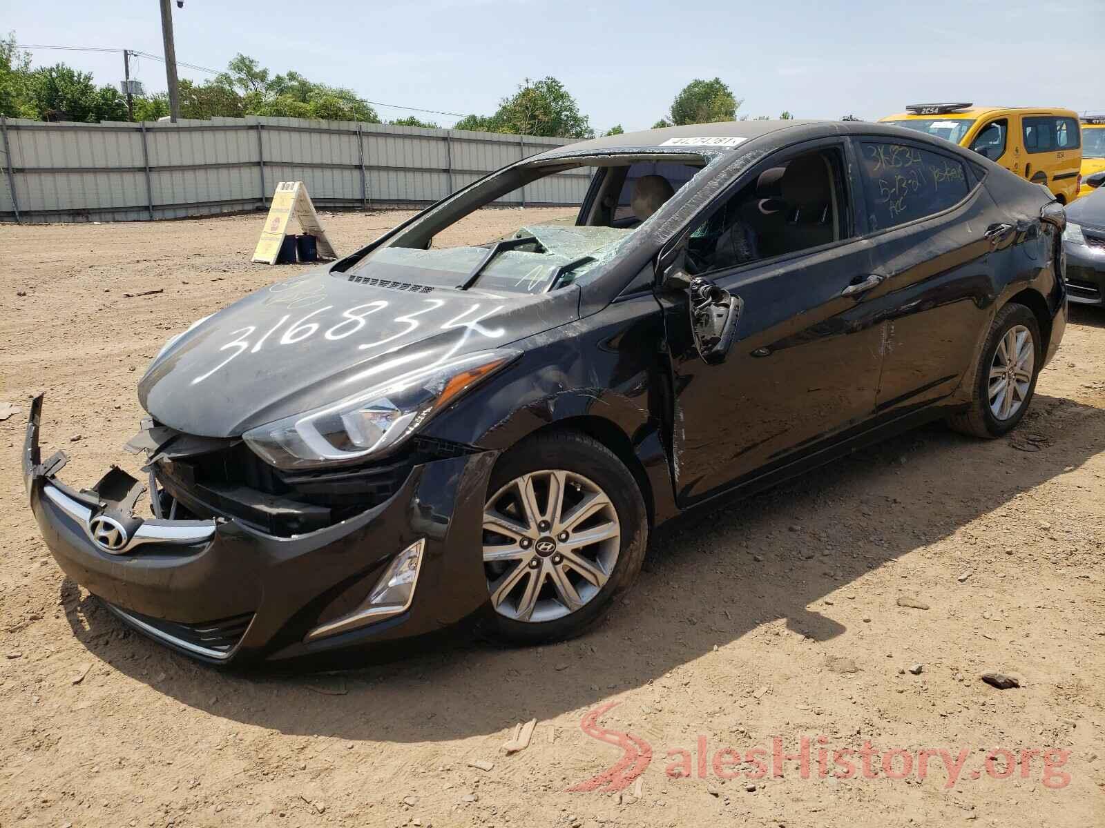 5NPDH4AE0GH762334 2016 HYUNDAI ELANTRA