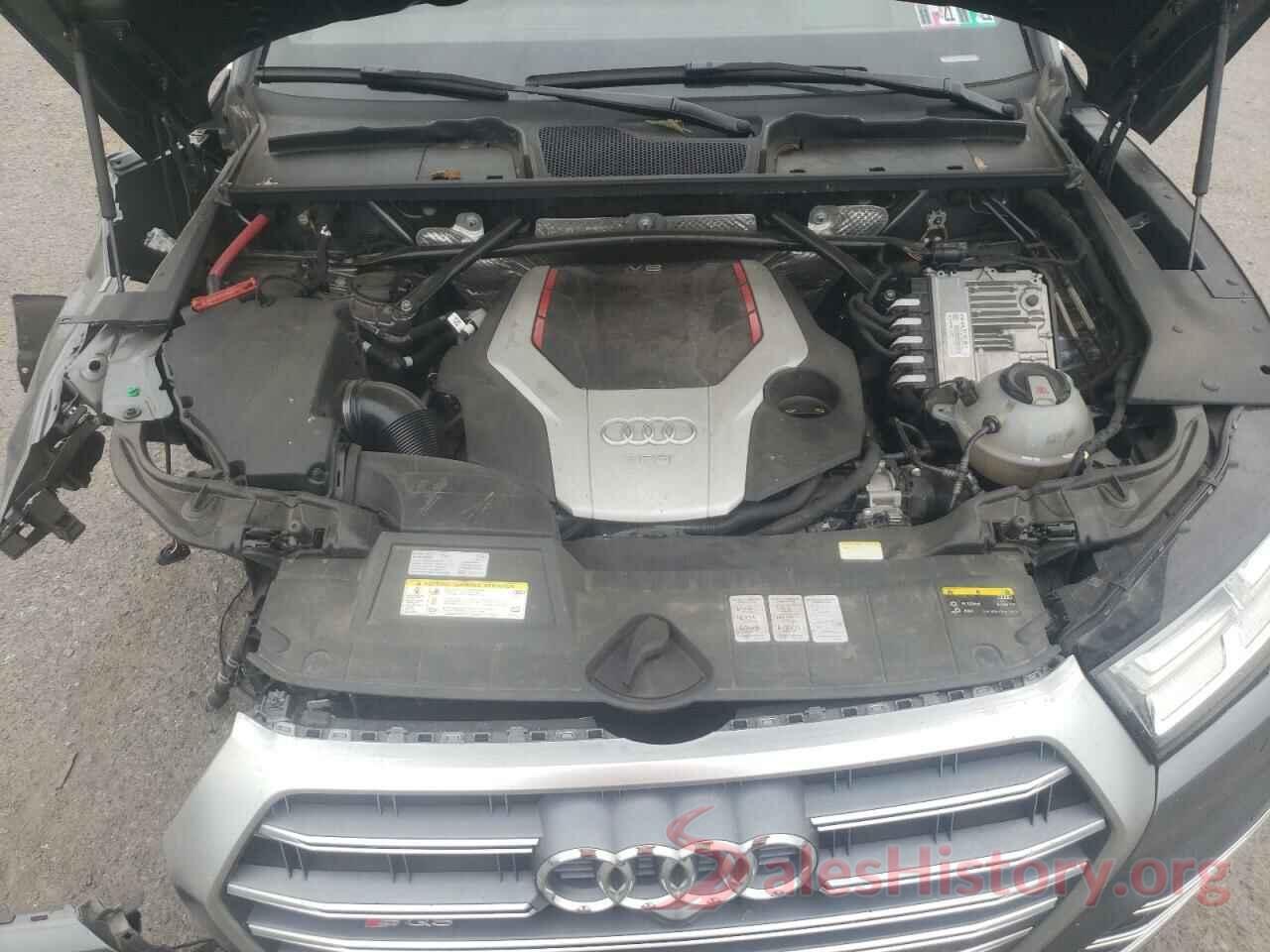 WA1C4AFY5J2104570 2018 AUDI SQ5