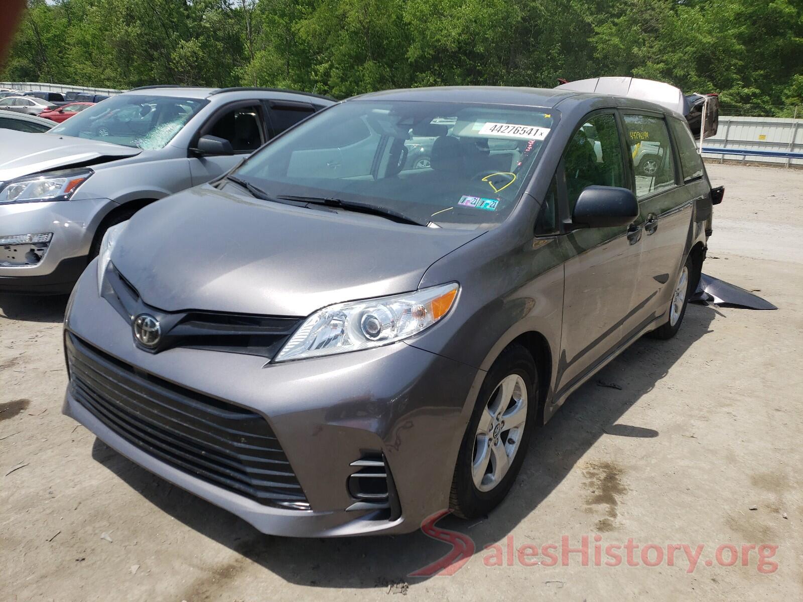 5TDZZ3DC9JS907301 2018 TOYOTA SIENNA