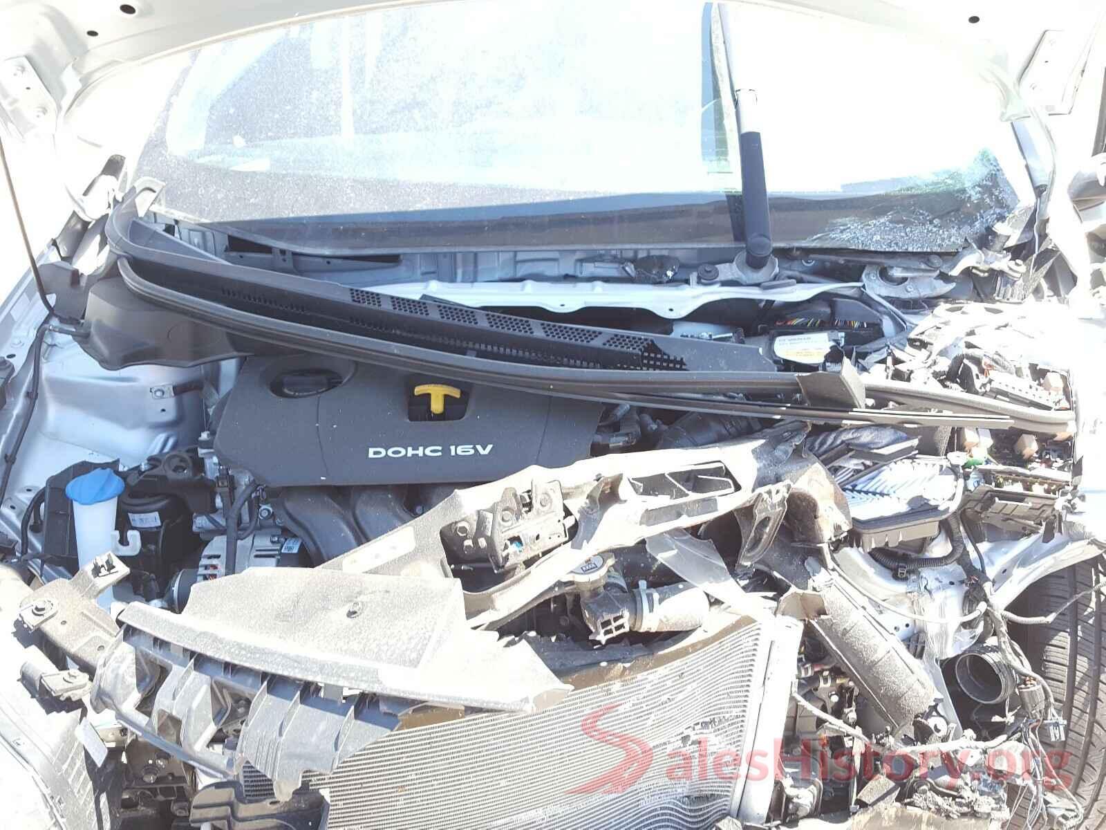 3KPFK4A71JE219470 2018 KIA FORTE