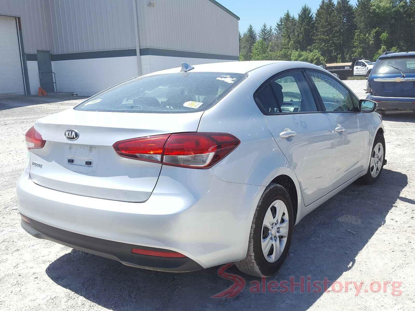 3KPFK4A71JE219470 2018 KIA FORTE