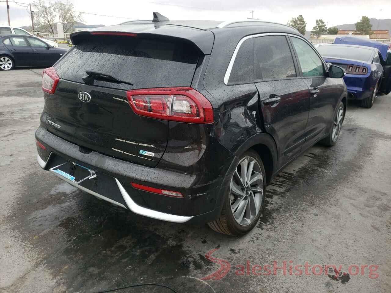 KNDCE3LC7H5078327 2017 KIA NIRO