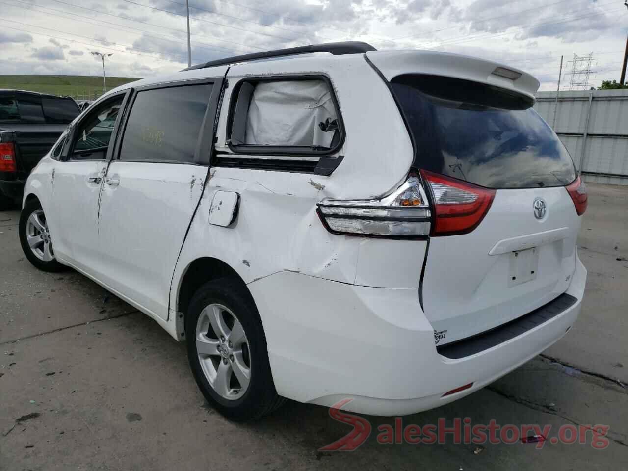 5TDKZ3DC1HS826238 2017 TOYOTA SIENNA