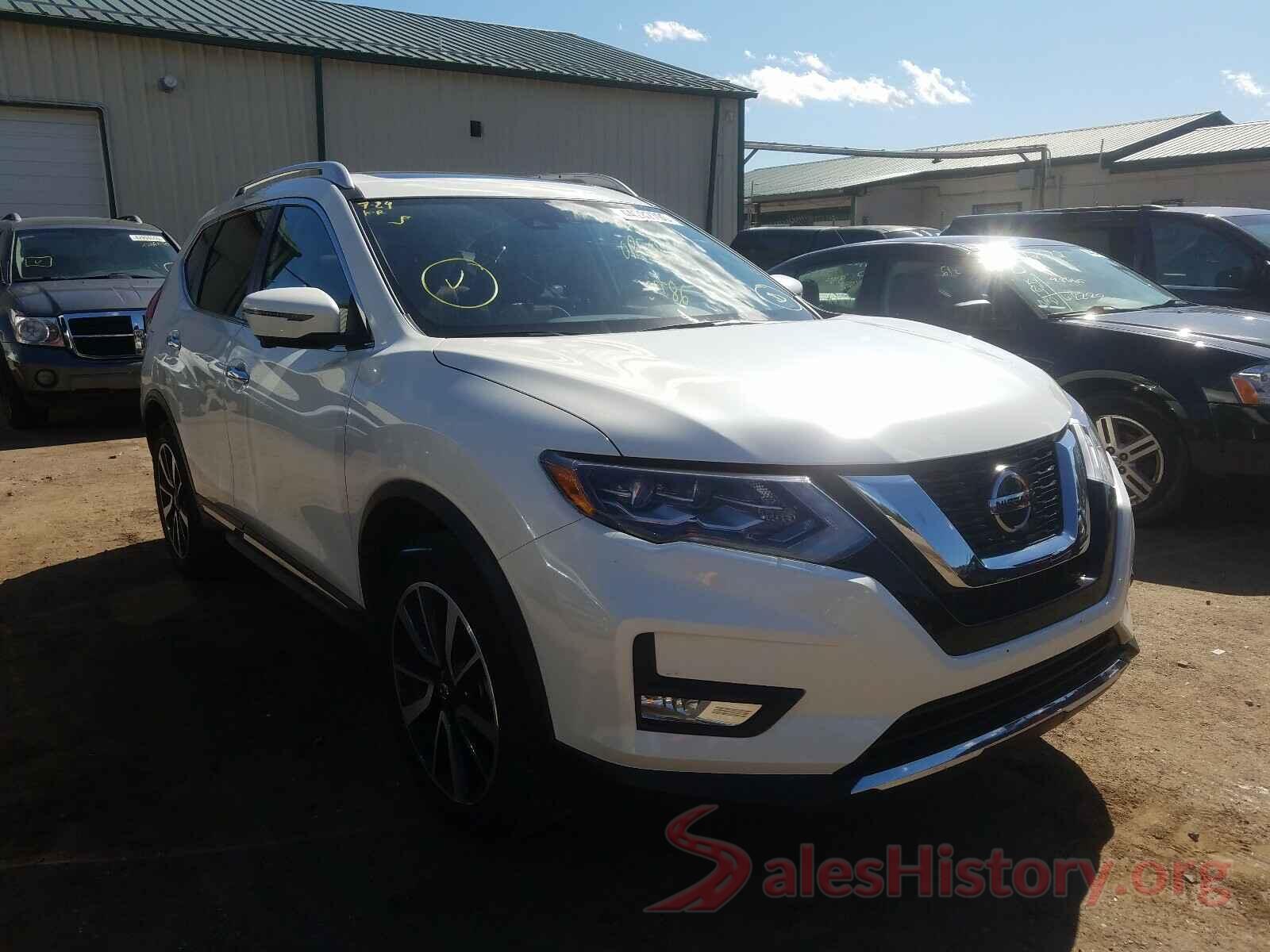 JN8AT2MV5JW327090 2018 NISSAN ROGUE