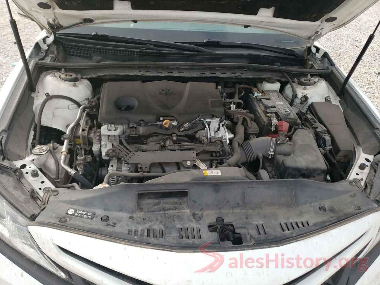 4T1B11HK2JU157987 2018 TOYOTA CAMRY