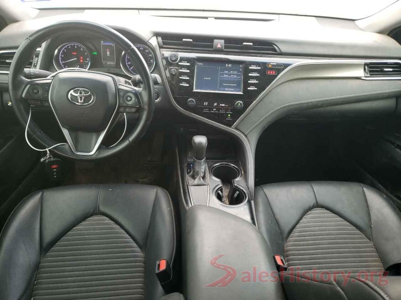 4T1B11HK2JU157987 2018 TOYOTA CAMRY