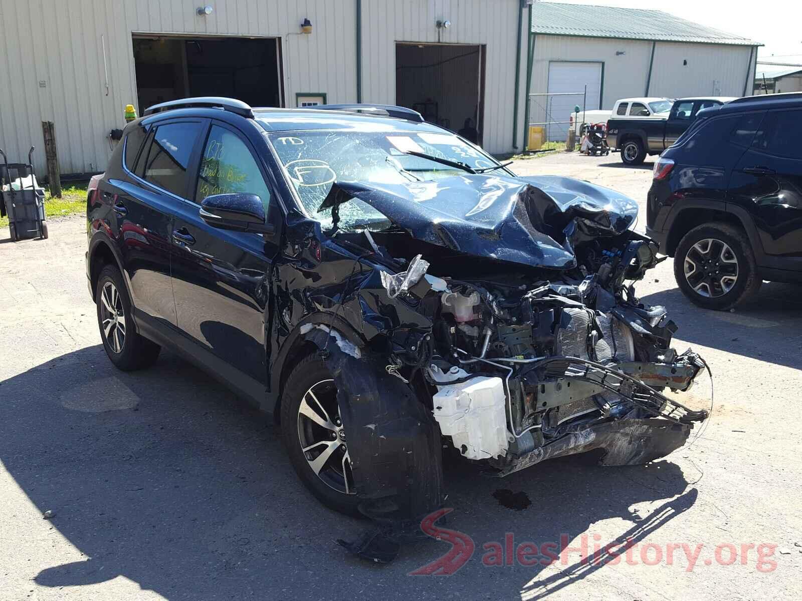 2T3RFREVXJW809615 2018 TOYOTA RAV4