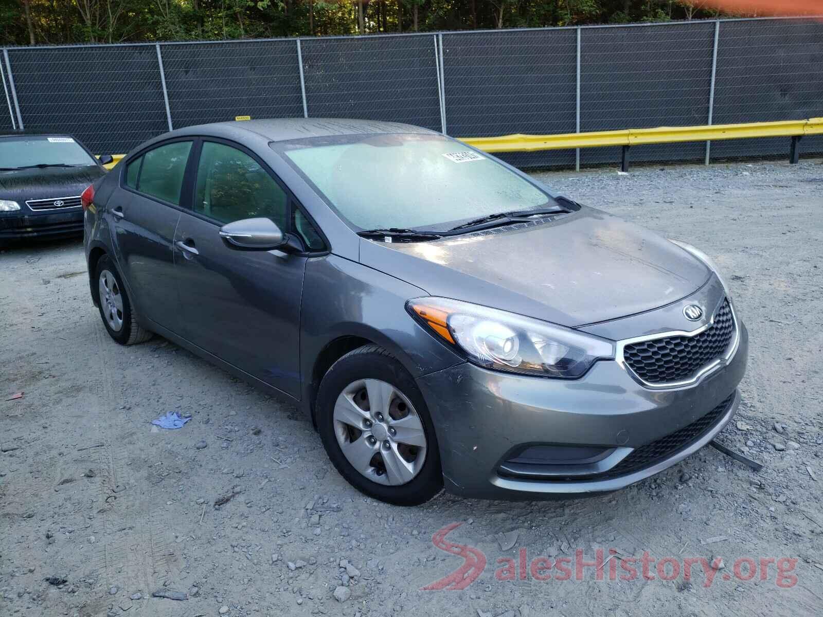 KNAFX4A6XG5536884 2016 KIA FORTE