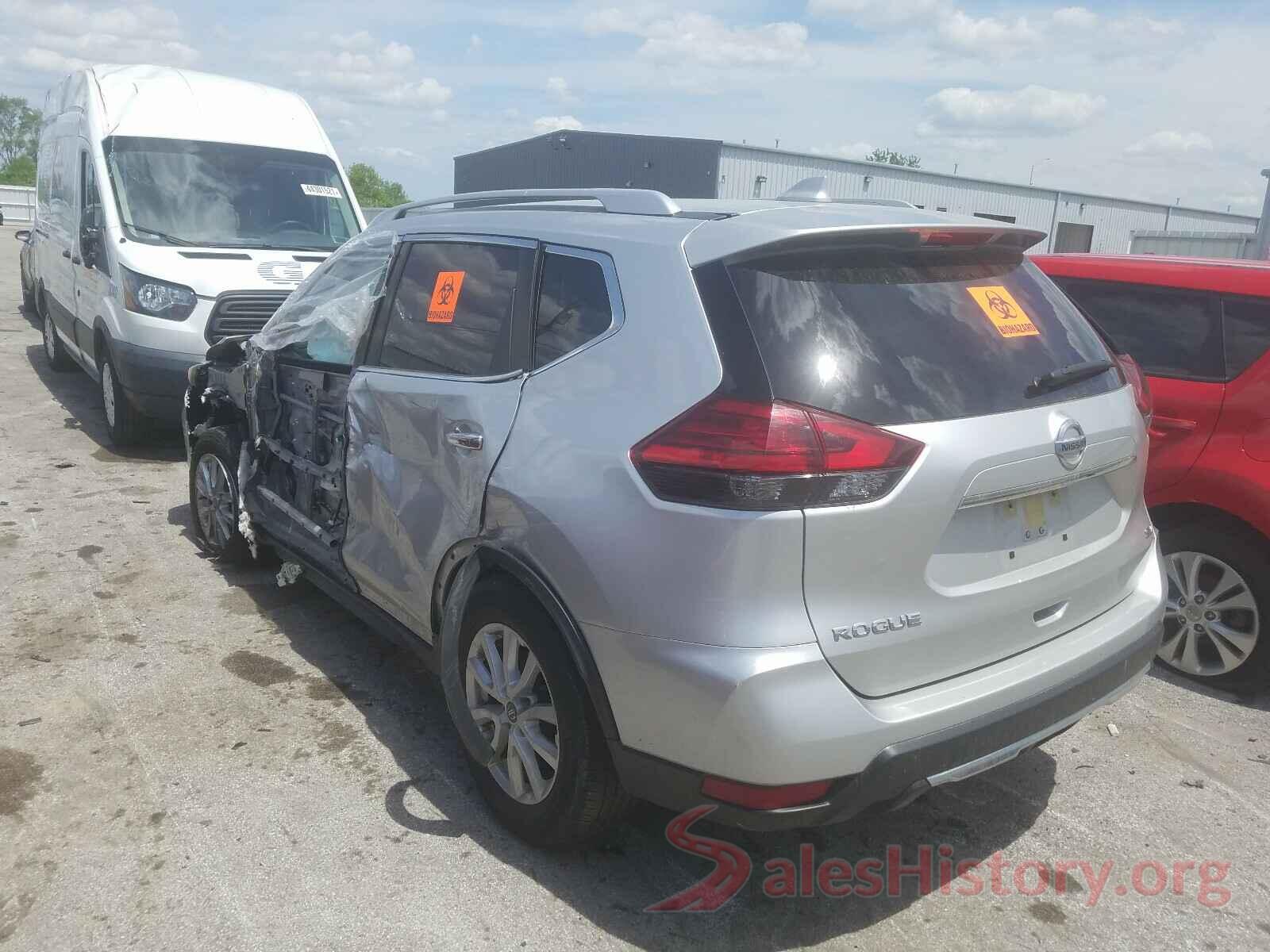 JN8AT2MT3JW460090 2018 NISSAN ROGUE