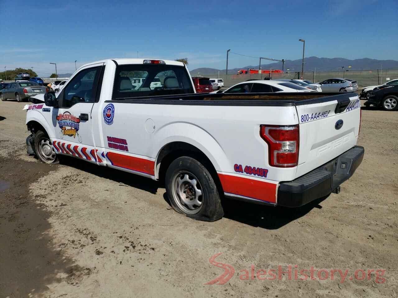 1FTMF1CB3JKE23860 2018 FORD F150