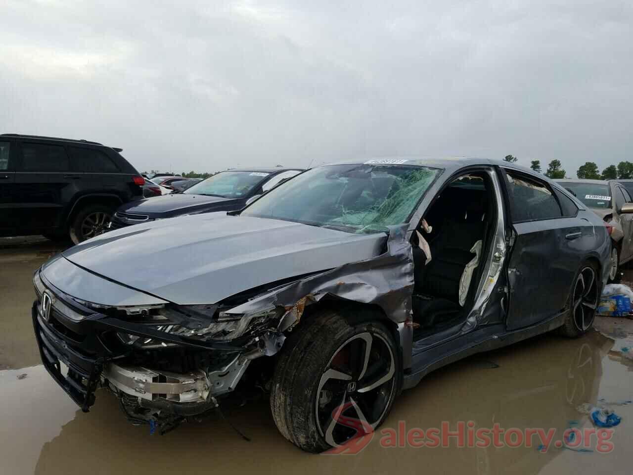 1HGCV1F37JA233229 2018 HONDA ACCORD