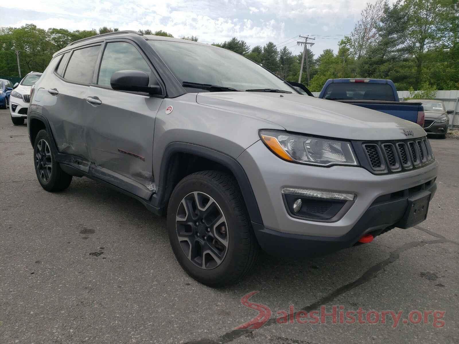 3C4NJDDB4KT747967 2019 JEEP COMPASS