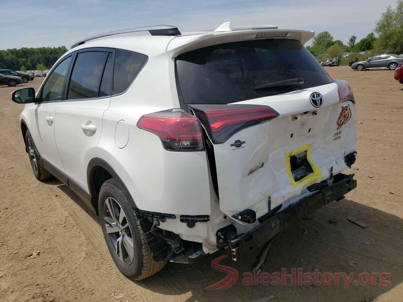 JTMRFREV0HJ126251 2017 TOYOTA RAV4