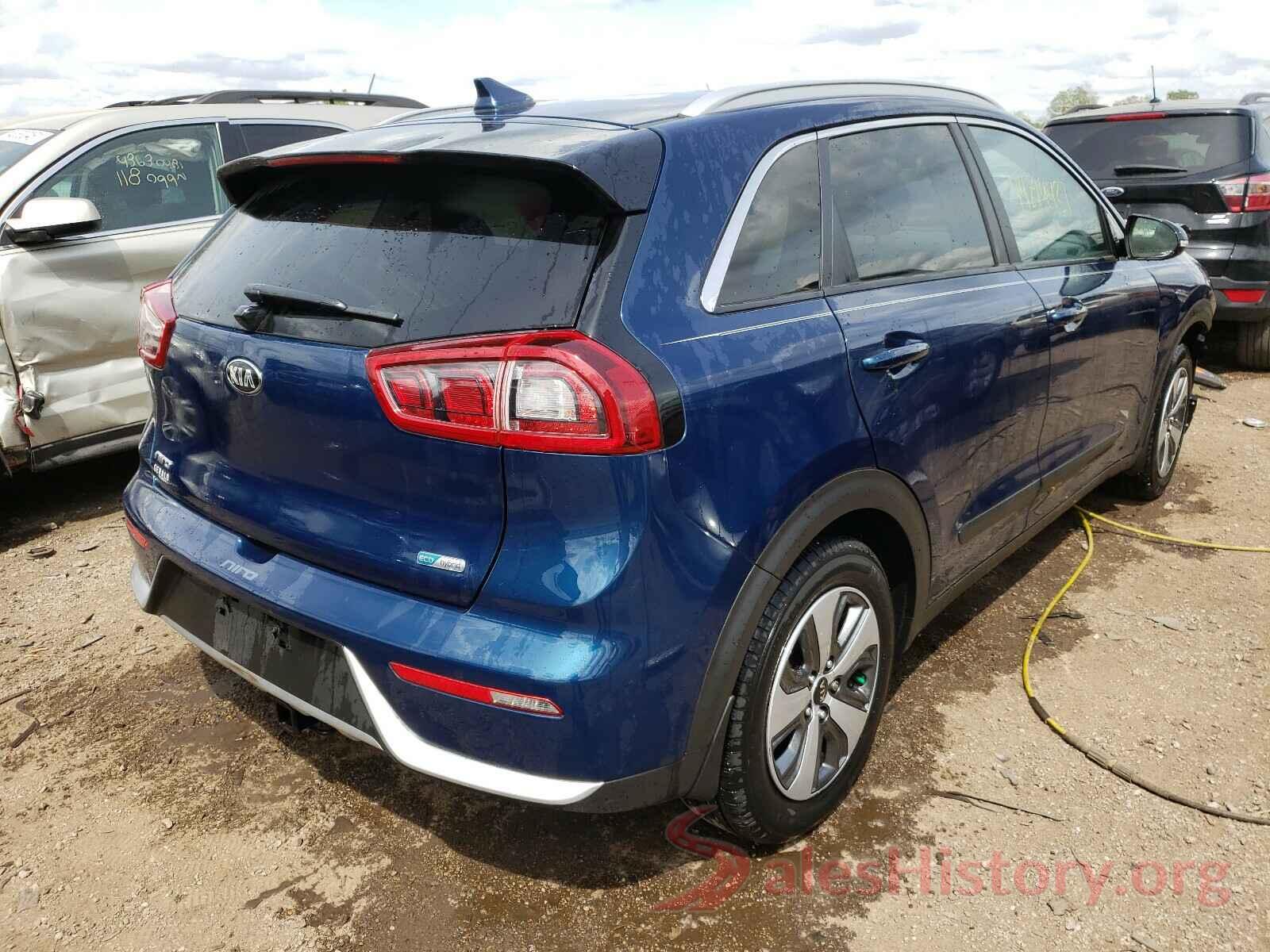 KNDCC3LC3K5235266 2019 KIA NIRO