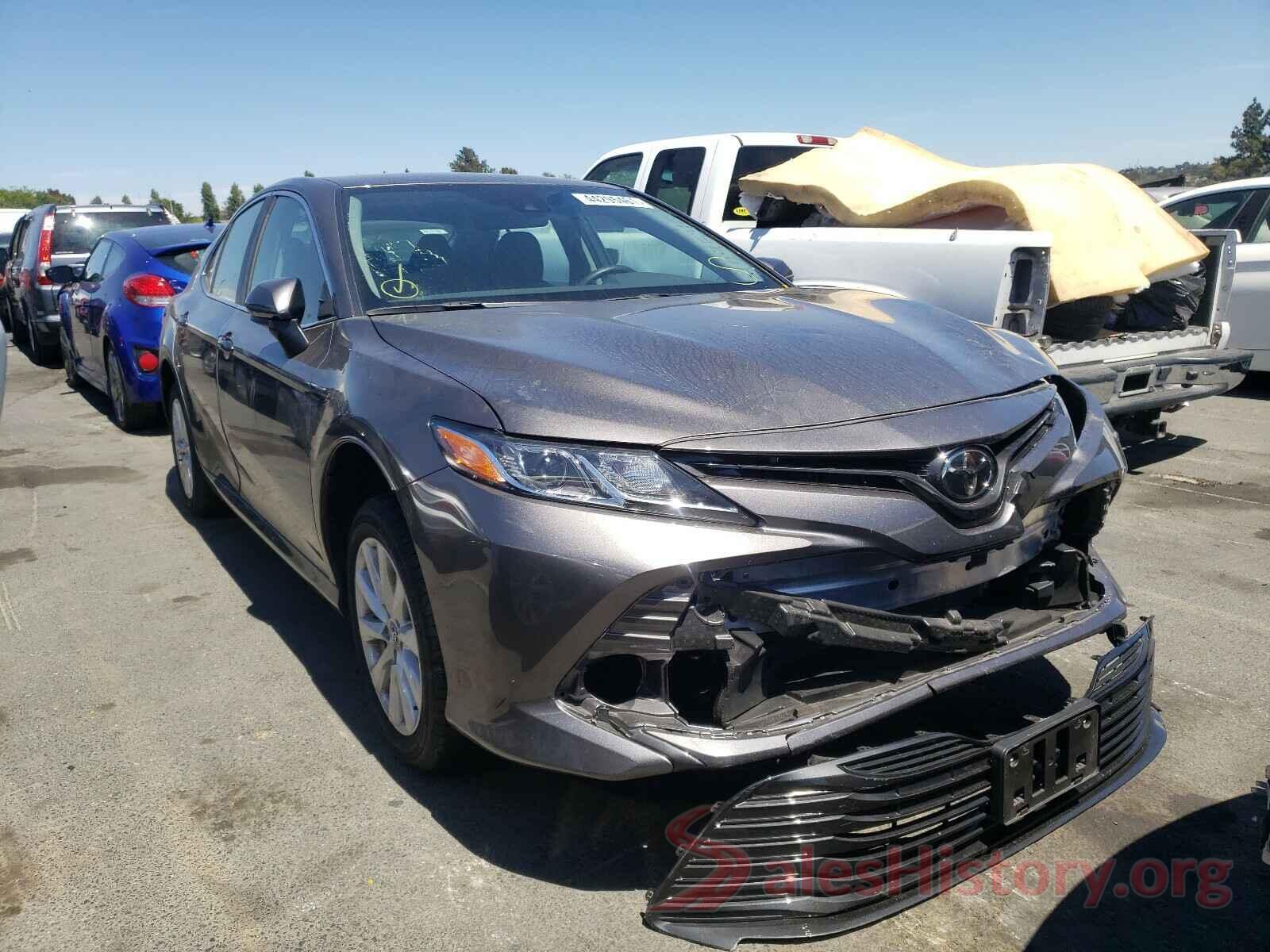 4T1B11HK8KU286091 2019 TOYOTA CAMRY