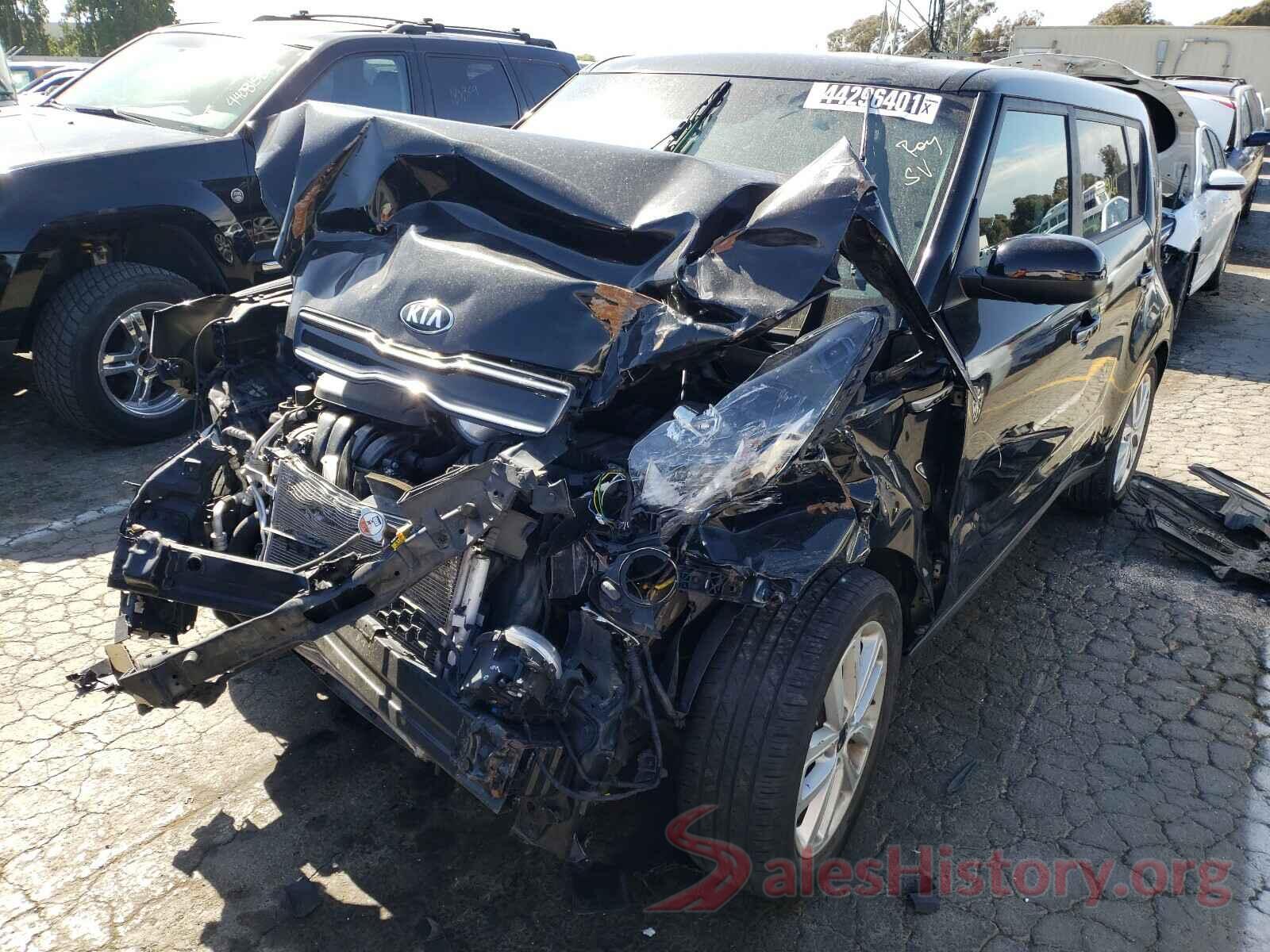 KNDJP3A50K7655975 2019 KIA SOUL