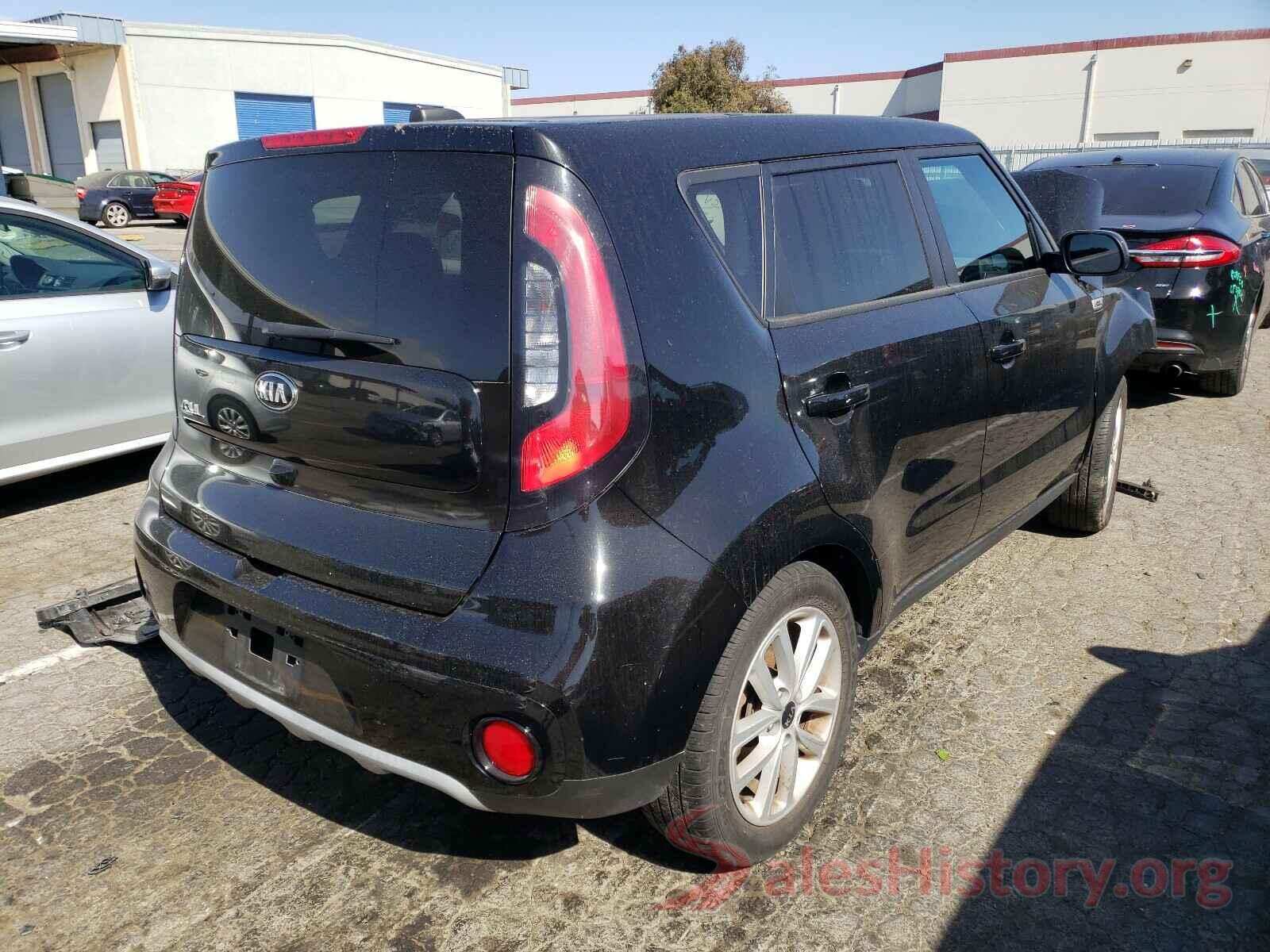 KNDJP3A50K7655975 2019 KIA SOUL