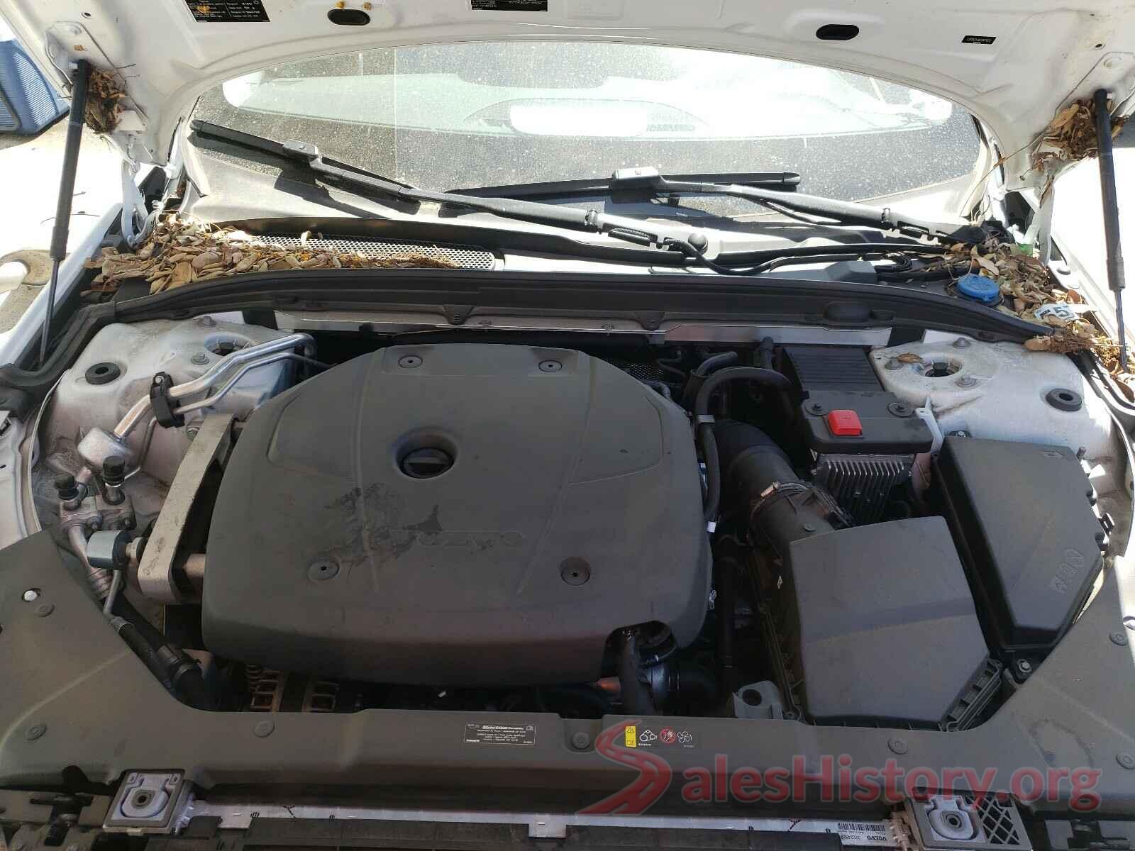 7JR102FK8KG007623 2019 VOLVO S60