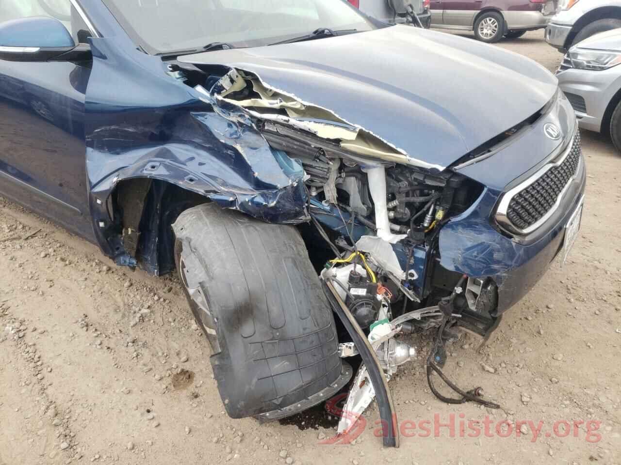 KNDCE3LC2H5051911 2017 KIA NIRO