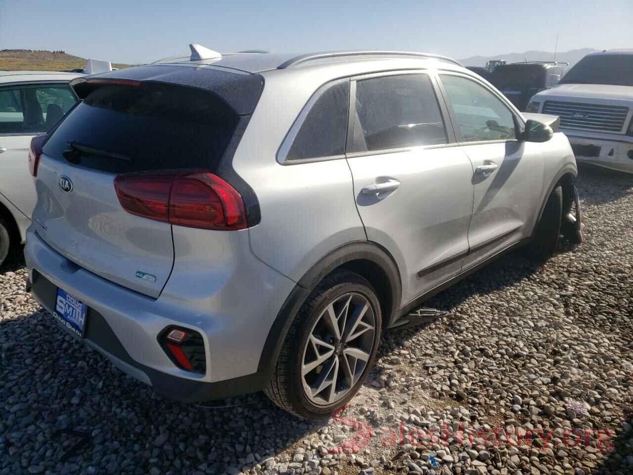 KNDCC3LC2L5421317 2020 KIA NIRO