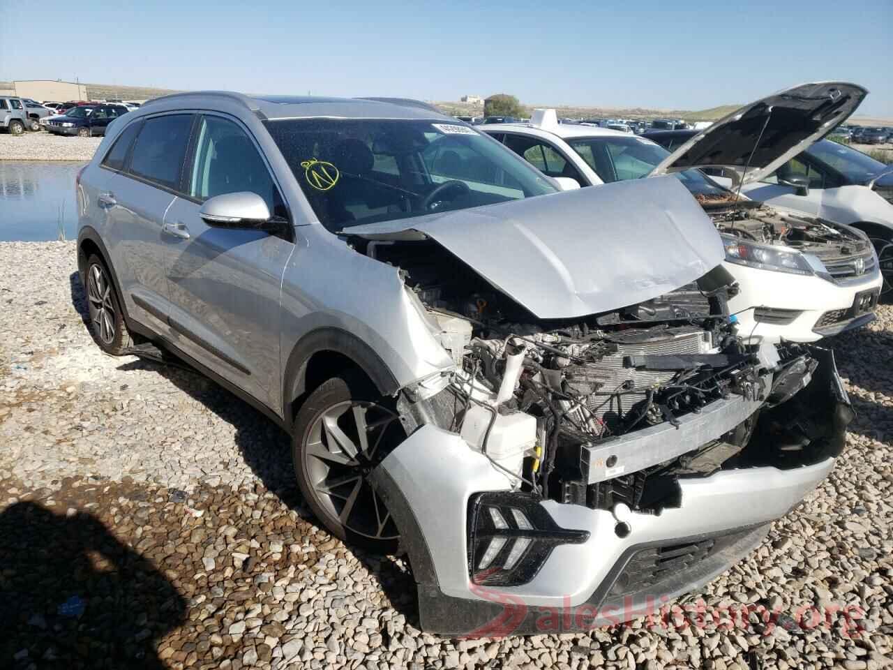 KNDCC3LC2L5421317 2020 KIA NIRO