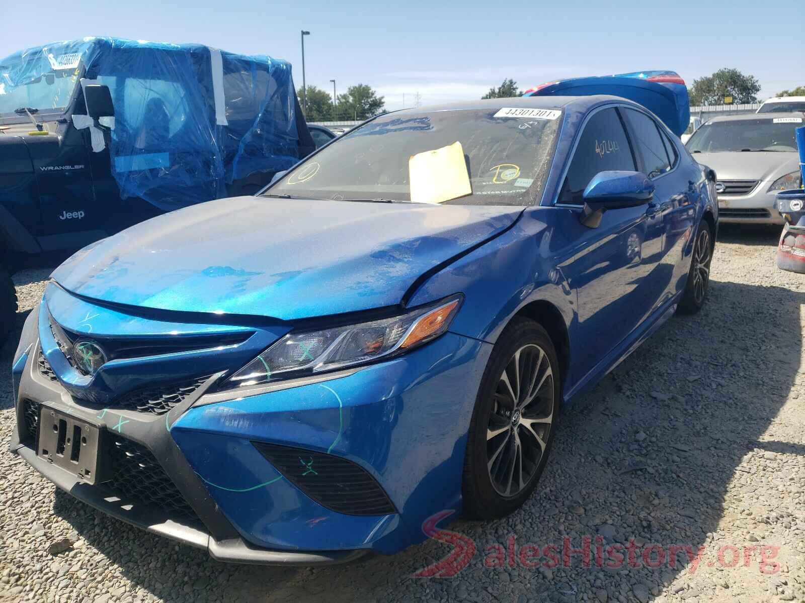 4T1B11HK5JU124580 2018 TOYOTA CAMRY