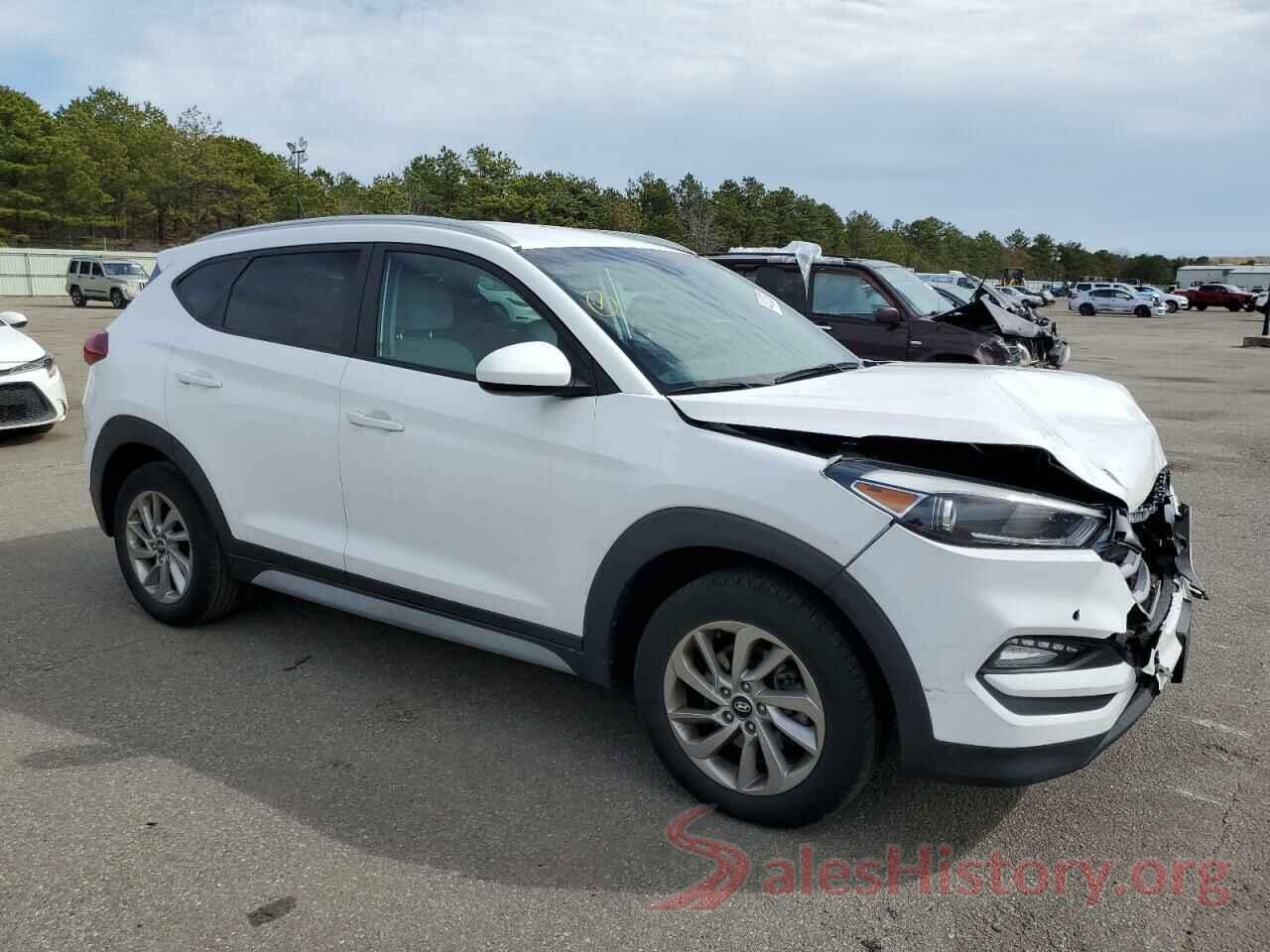 KM8J3CA45HU550390 2017 HYUNDAI TUCSON