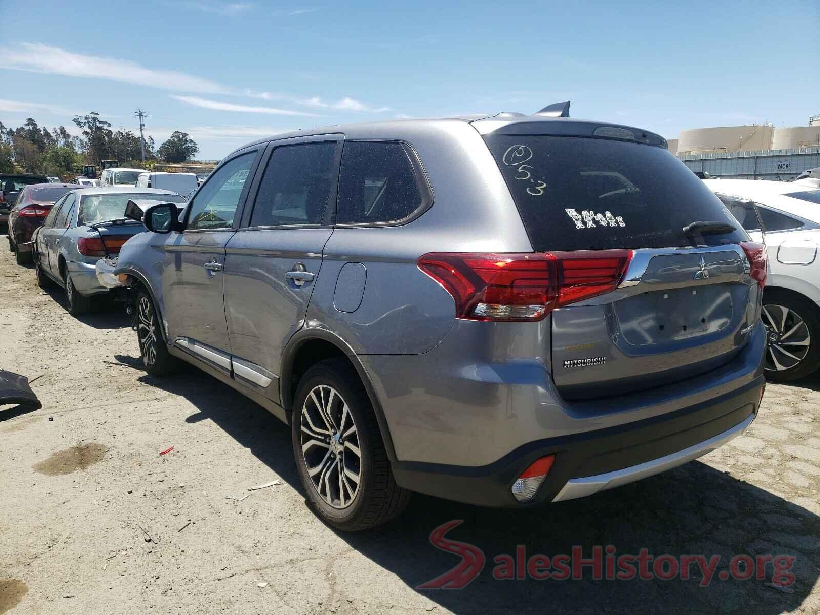 JA4AD3A3XJJ003805 2018 MITSUBISHI OUTLANDER