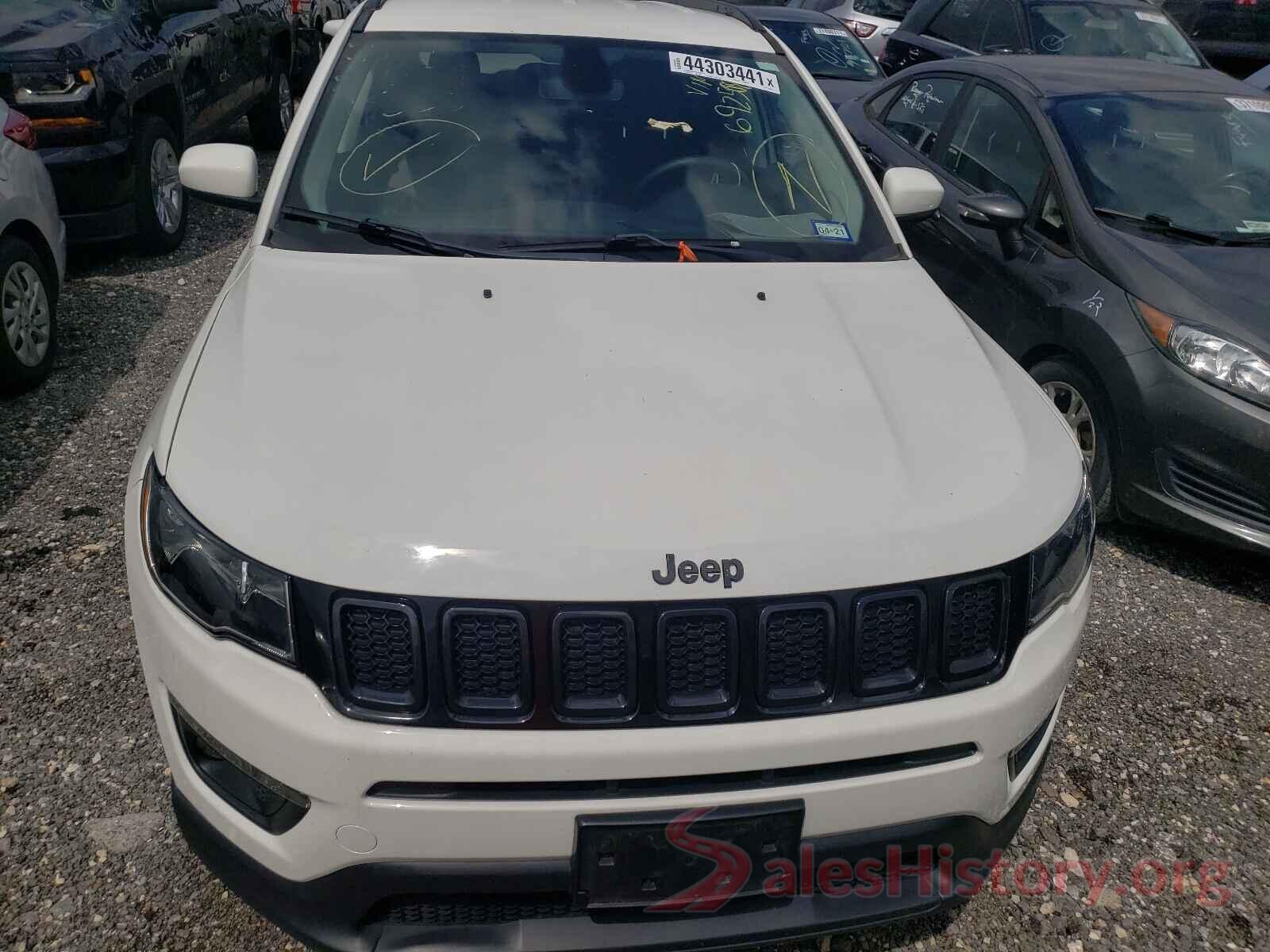 3C4NJCBB7KT692508 2019 JEEP COMPASS