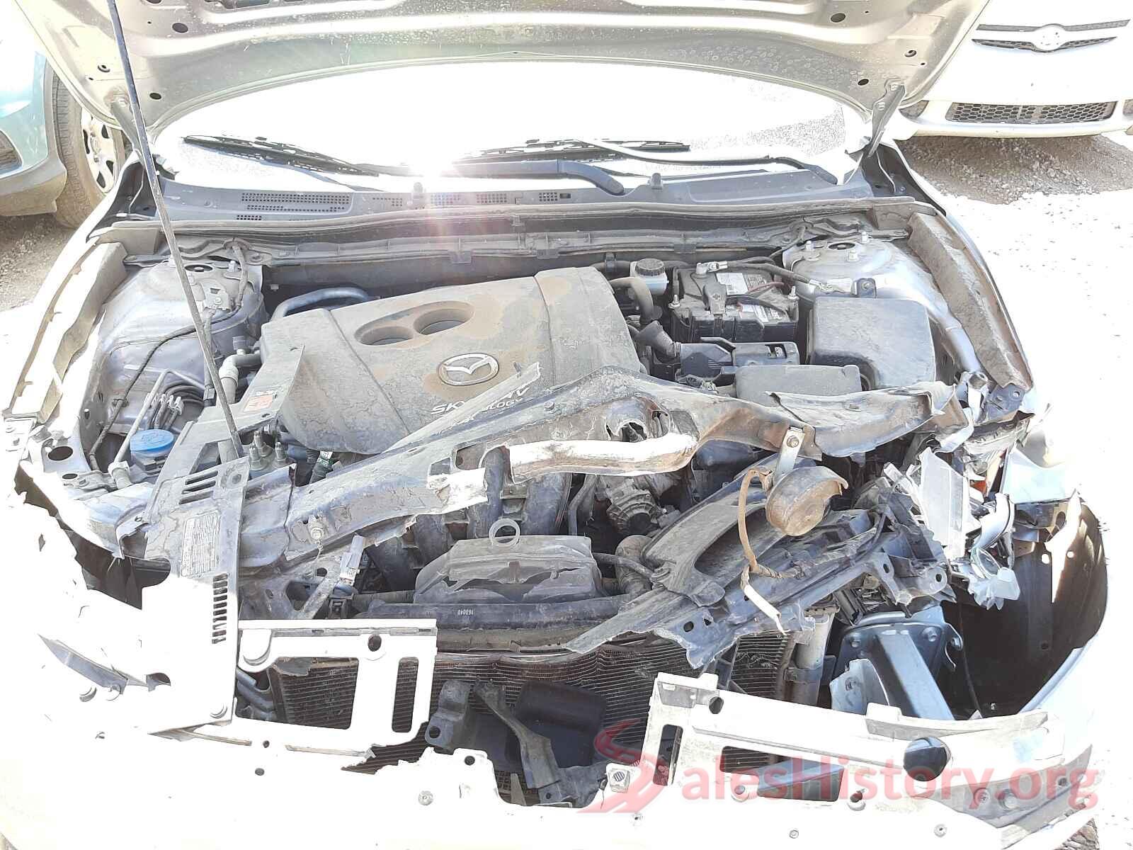 JM1BM1K7XG1349555 2016 MAZDA 3