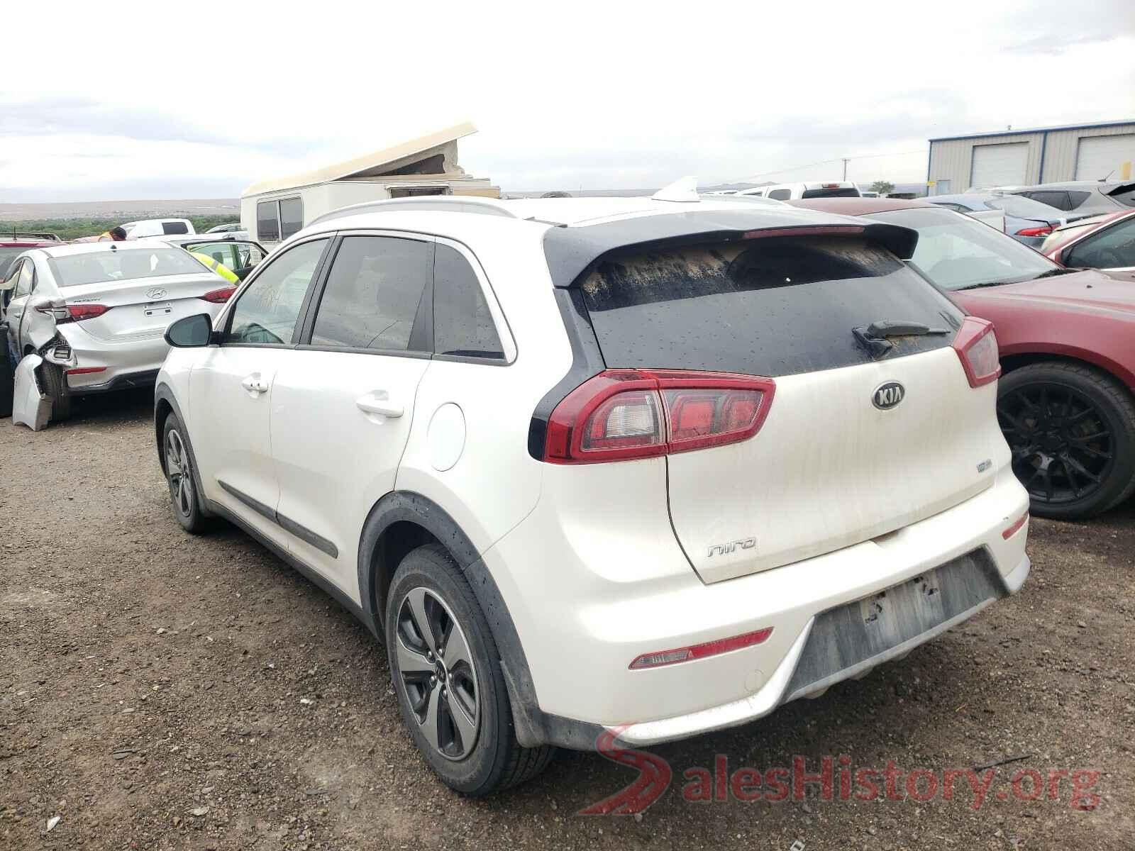 KNDCB3LC2H5089096 2017 KIA NIRO