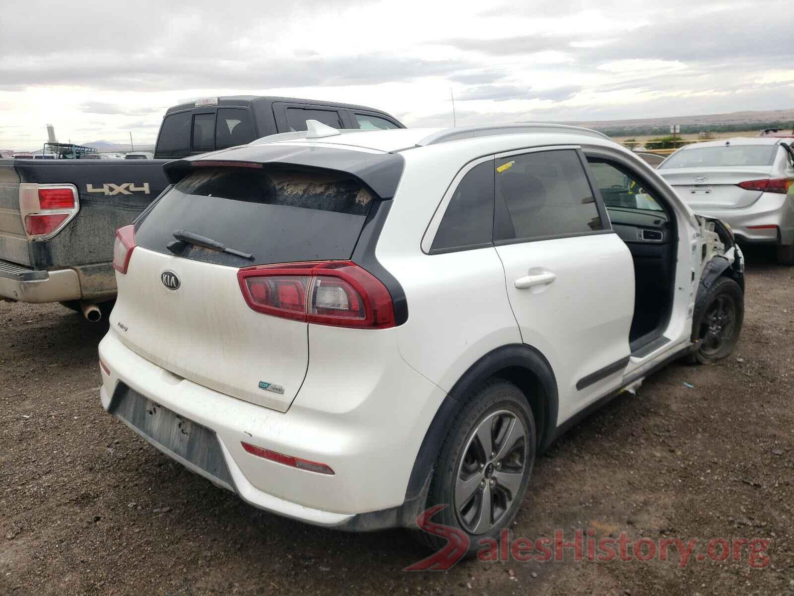 KNDCB3LC2H5089096 2017 KIA NIRO