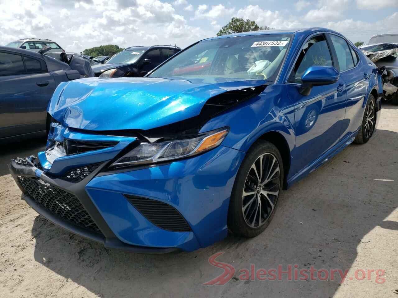 4T1B11HK3KU235498 2019 TOYOTA CAMRY