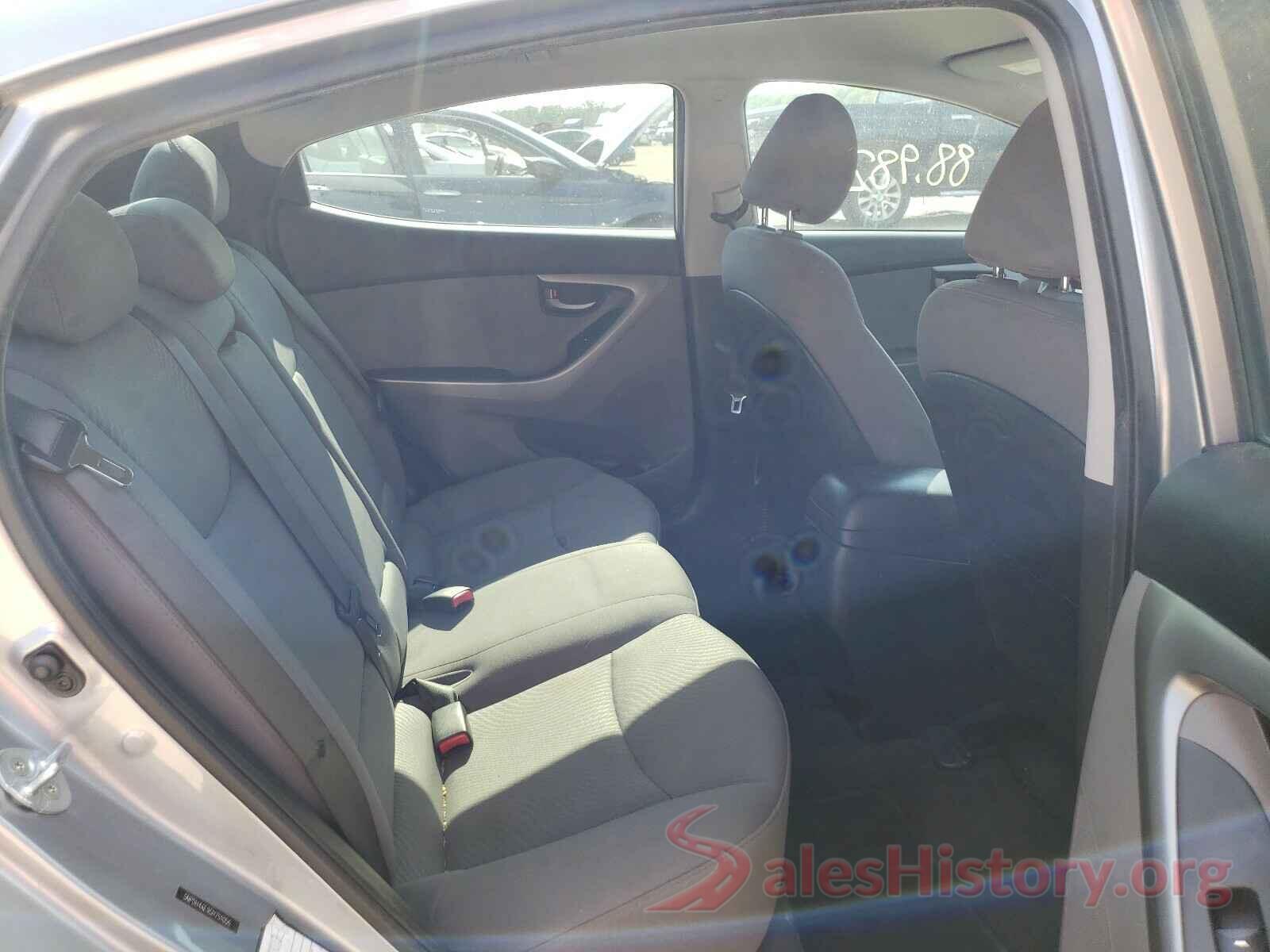 5NPDH4AE9GH751056 2016 HYUNDAI ELANTRA