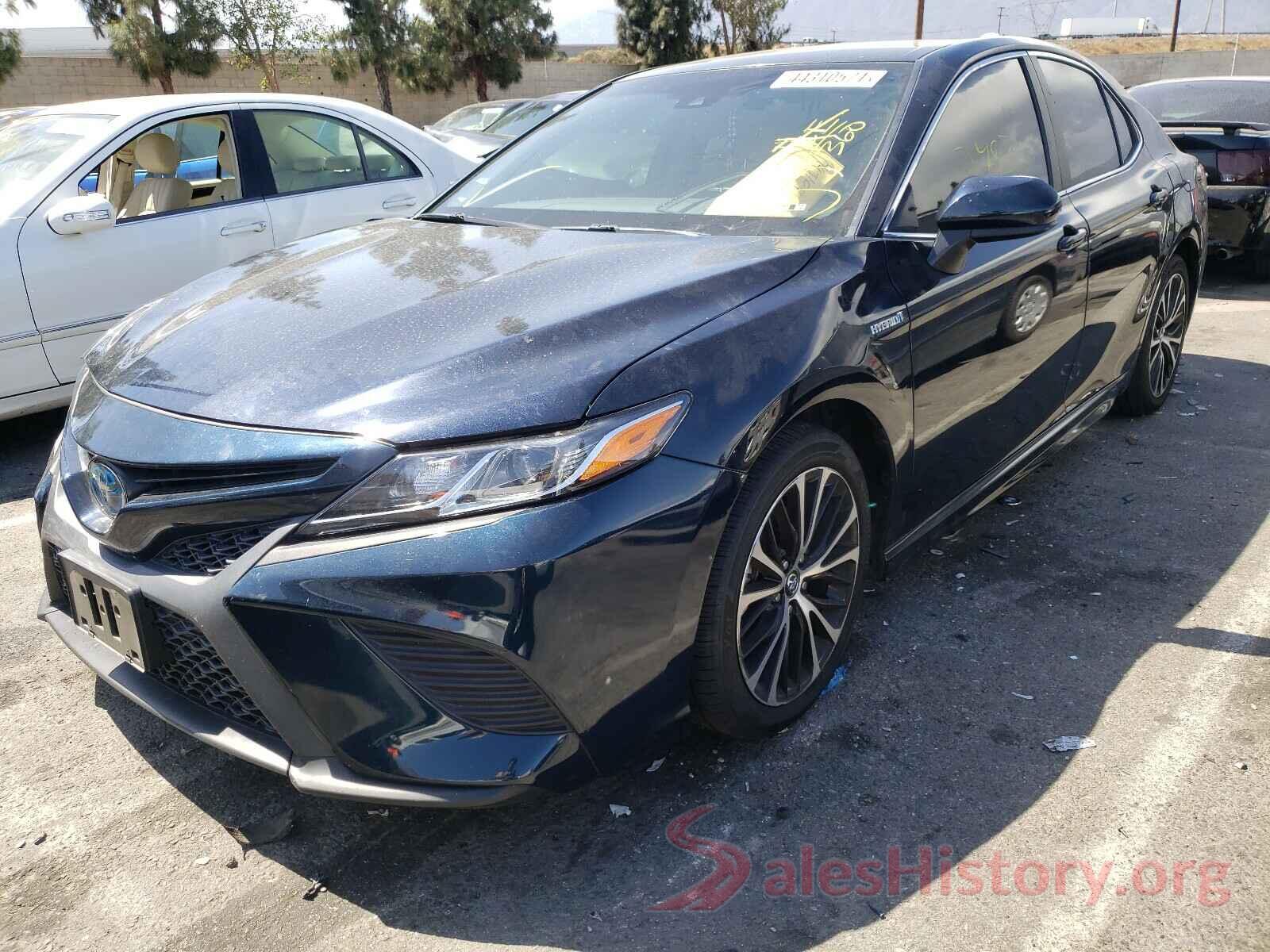 4T1B21HK9JU501618 2018 TOYOTA CAMRY