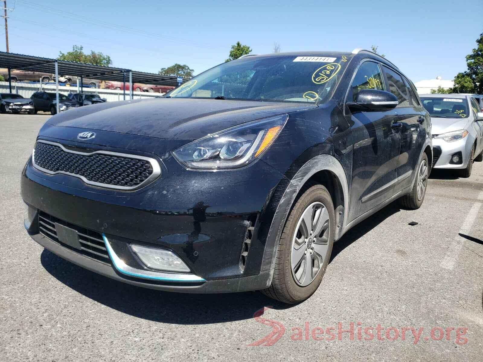 KNDCC3LD4K5261528 2019 KIA NIRO