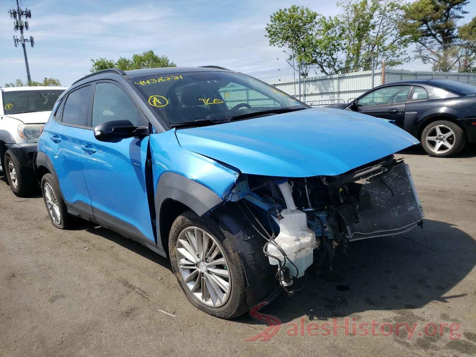 KM8K2CAA8JU162377 2018 HYUNDAI KONA